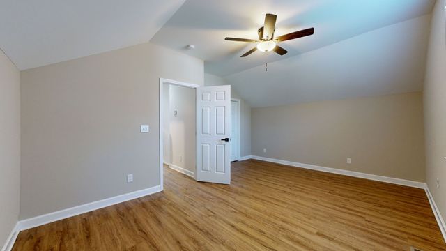 556 E Vine St, Murfreesboro, TN 37130