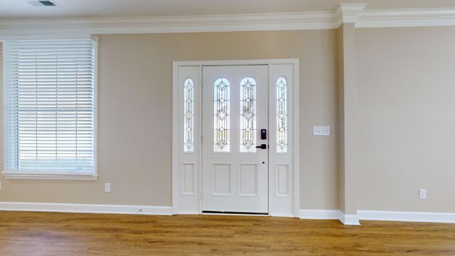556 E Vine St, Murfreesboro, TN 37130