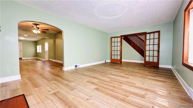 2486 LaSalle Avenue, Niagara Falls, NY 14301