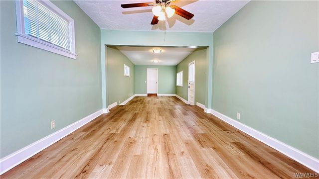 2486 LaSalle Avenue, Niagara Falls, NY 14301