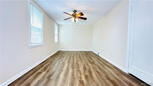 2486 LaSalle Avenue, Niagara Falls, NY 14301