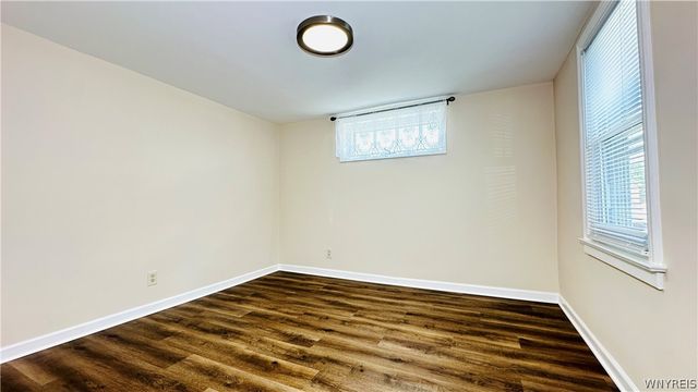 2486 LaSalle Avenue, Niagara Falls, NY 14301