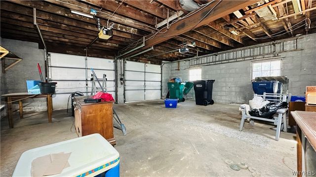 2486 LaSalle Avenue, Niagara Falls, NY 14301