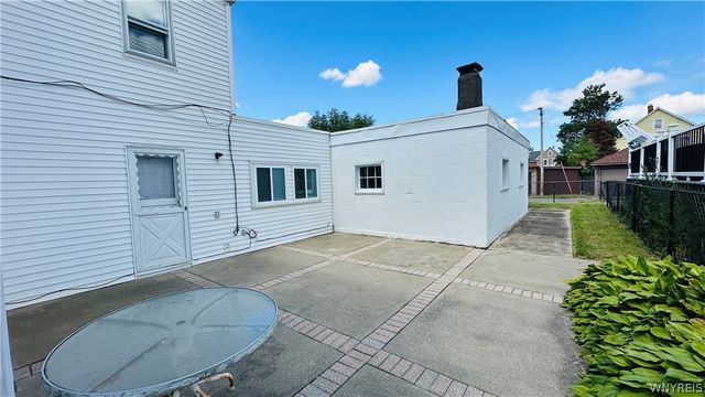 2486 LaSalle Avenue, Niagara Falls, NY 14301