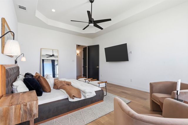 8301 County Road 204, Grandview, TX 76050