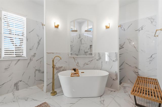 8301 County Road 204, Grandview, TX 76050