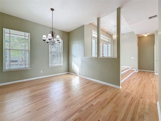 402 N CAROLINA AVENUE, Palm Harbor, FL 34683