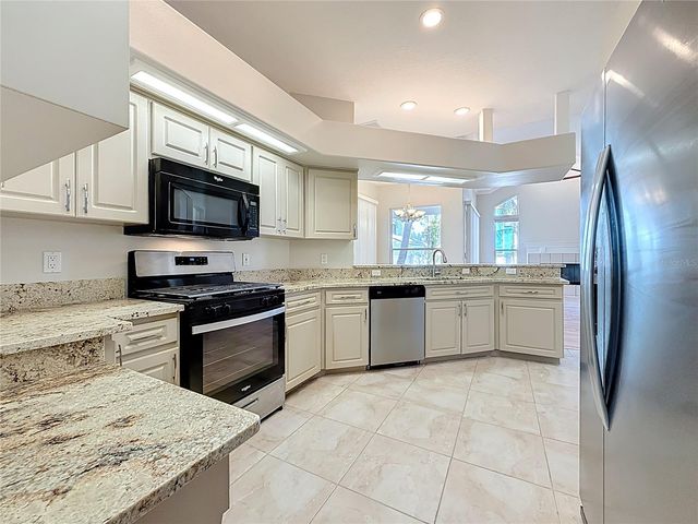 402 N CAROLINA AVENUE, Palm Harbor, FL 34683