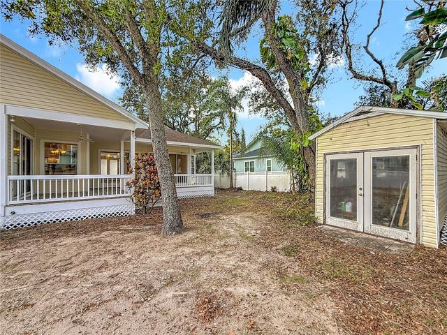 402 N CAROLINA AVENUE, Palm Harbor, FL 34683