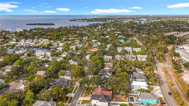 402 N CAROLINA AVENUE, Palm Harbor, FL 34683