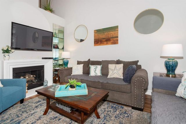 72 Nightingale Drive, Aliso Viejo, CA 92656