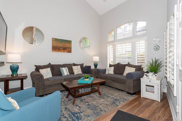72 Nightingale Drive, Aliso Viejo, CA 92656