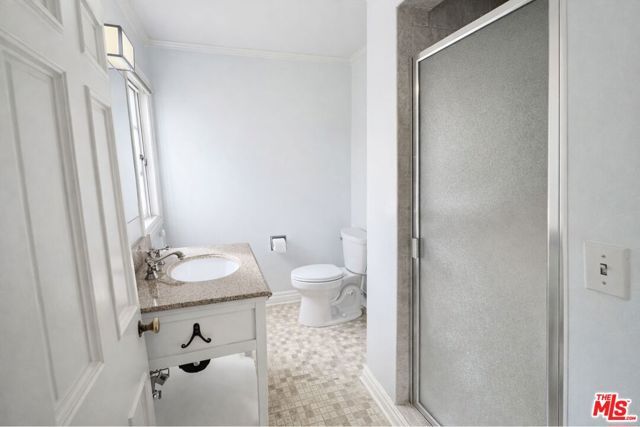 214 S Spalding Drive, Beverly Hills, CA 90212