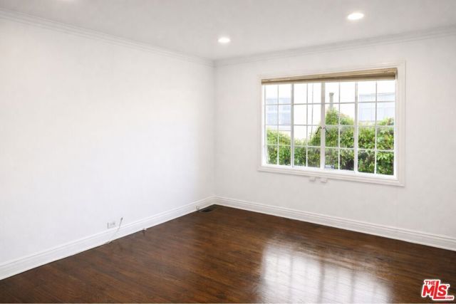 214 S Spalding Drive, Beverly Hills, CA 90212