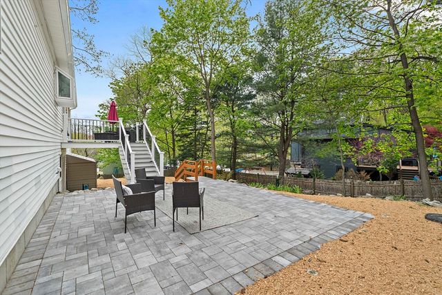 68 Dothan St, Arlington, MA 02474