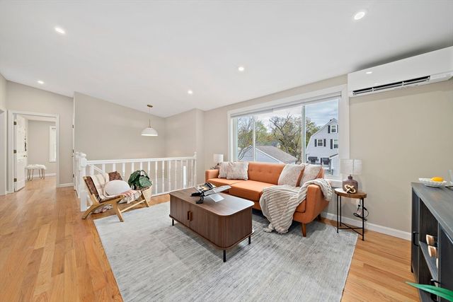 68 Dothan St, Arlington, MA 02474