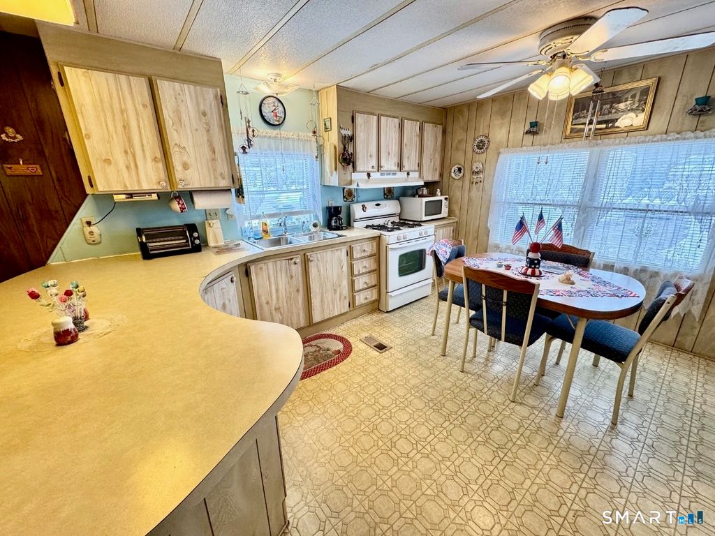 1070 Amity Road LOT 36, Bethany, CT 06524