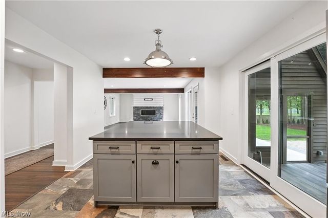 263 E Pine Lake Road, North Lima, OH 44452