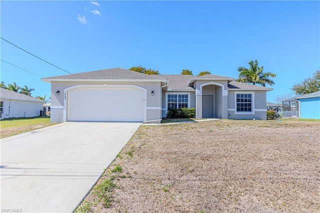 1704 NW 11th CT, Cape Coral, FL 33993