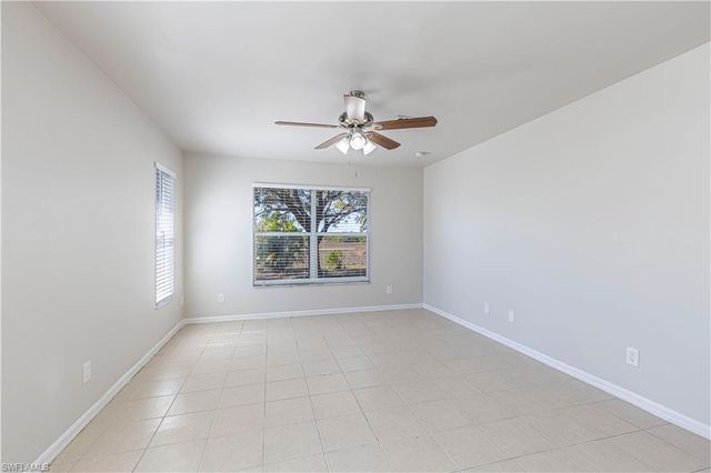 1704 NW 11th CT, Cape Coral, FL 33993