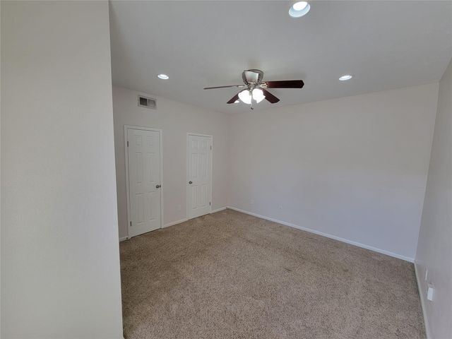 2025 Augusta Drive 303, Houston, TX 77057