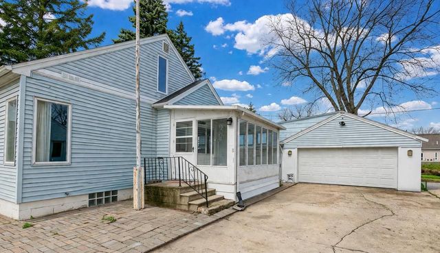 401 GARDNERS, Appleton, WI 54915