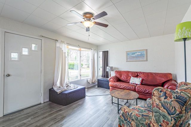401 GARDNERS, Appleton, WI 54915