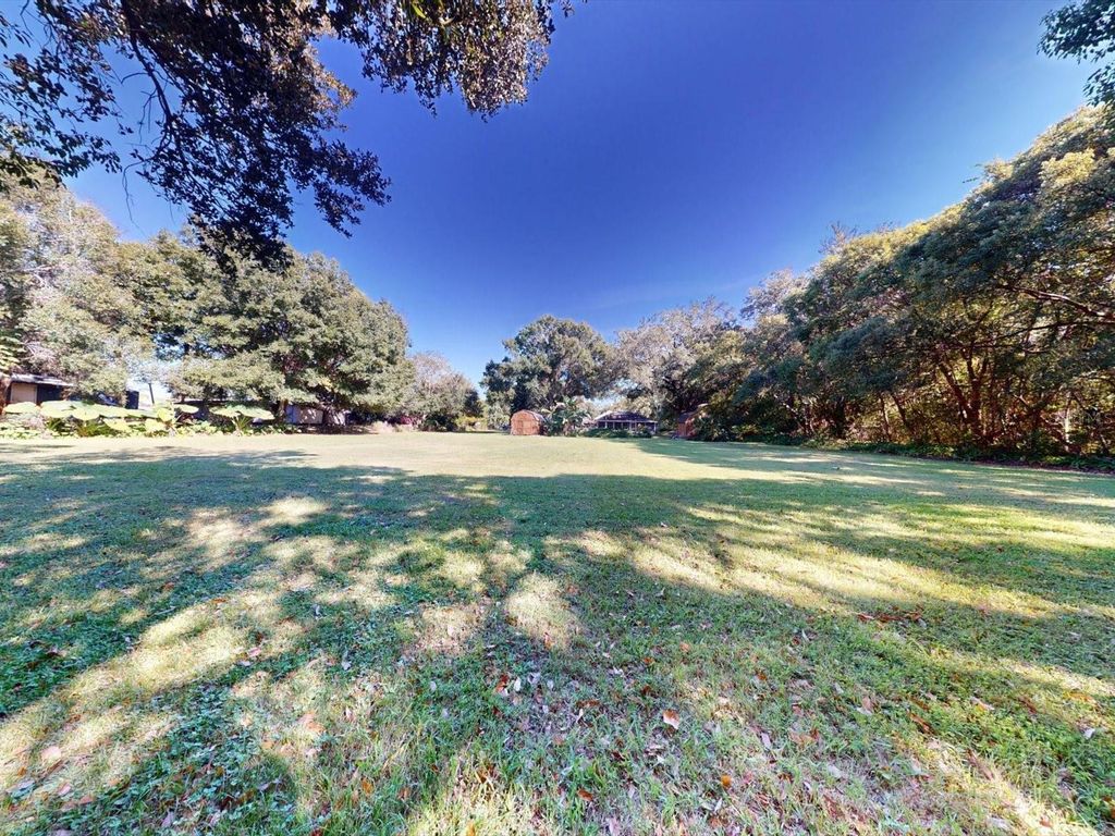 Image 29 of property listing at 420 JACKS MEMORIAL ROAD, St Cloud, FL 34769