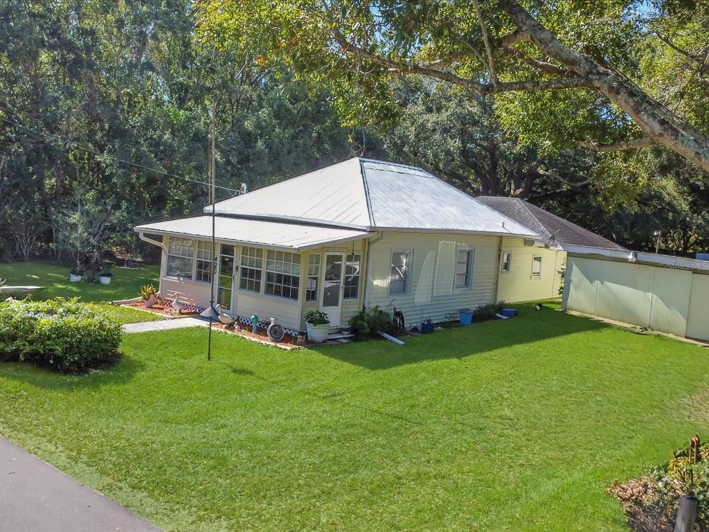 Image 34 of property listing at 420 JACKS MEMORIAL ROAD, St Cloud, FL 34769