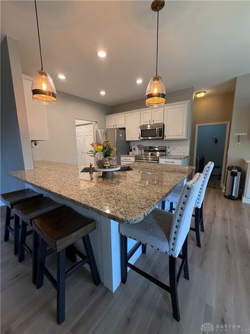 9503 Gem Stone Drive, Clearcreek Twp, OH 45458