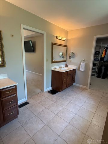 9503 Gem Stone Drive, Clearcreek Twp, OH 45458