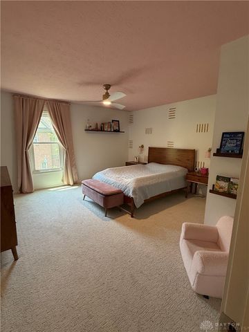 9503 Gem Stone Drive, Clearcreek Twp, OH 45458
