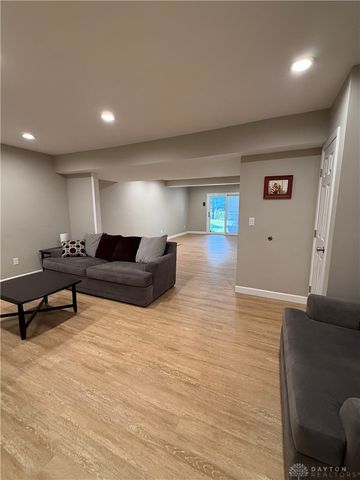 9503 Gem Stone Drive, Clearcreek Twp, OH 45458