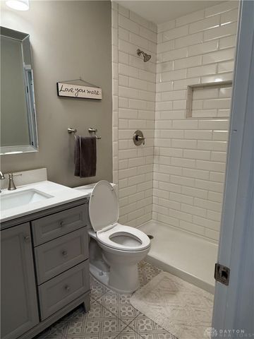 9503 Gem Stone Drive, Clearcreek Twp, OH 45458