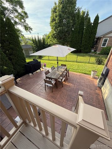 9503 Gem Stone Drive, Clearcreek Twp, OH 45458