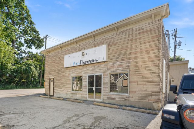 381 S Main Street Street, Winchester, KY 40391