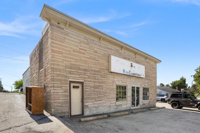 381 S Main Street Street, Winchester, KY 40391