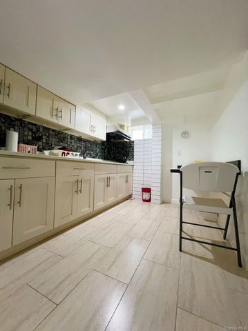 260-01 57th Avenue, Little Neck, NY 11362