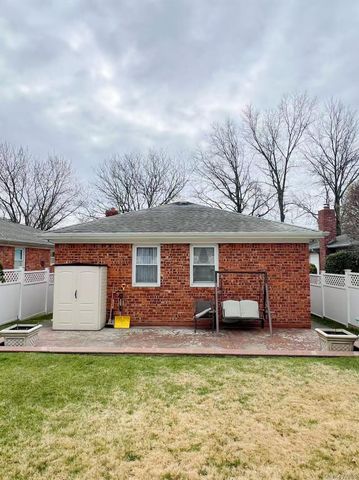 260-01 57th Avenue, Little Neck, NY 11362