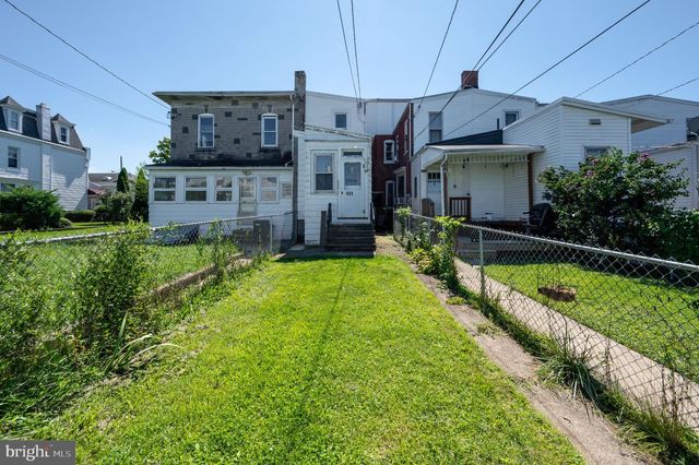 531 CHESTNUT ST, West Reading, PA 19611