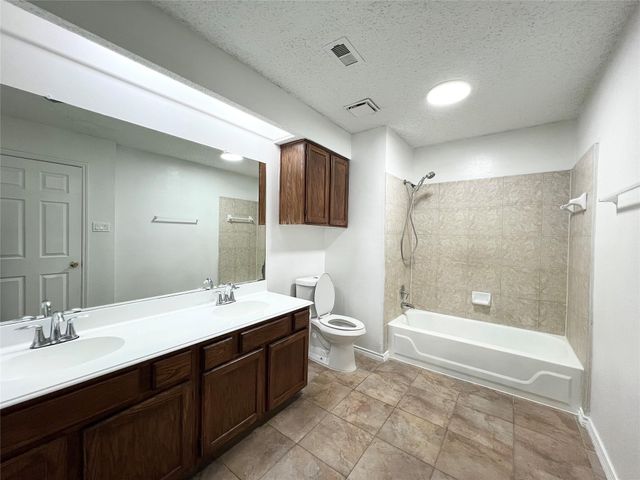 12710 Leader Street B, Houston, TX 77072