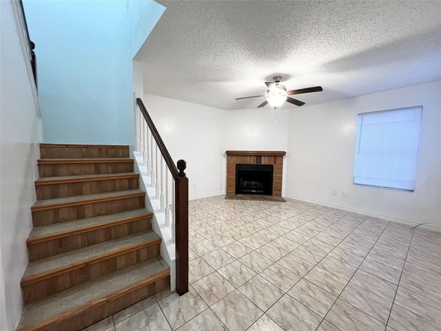 12710 Leader Street B, Houston, TX 77072