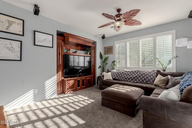 3739 W MEMORIAL Drive, Phoenix, AZ 85086