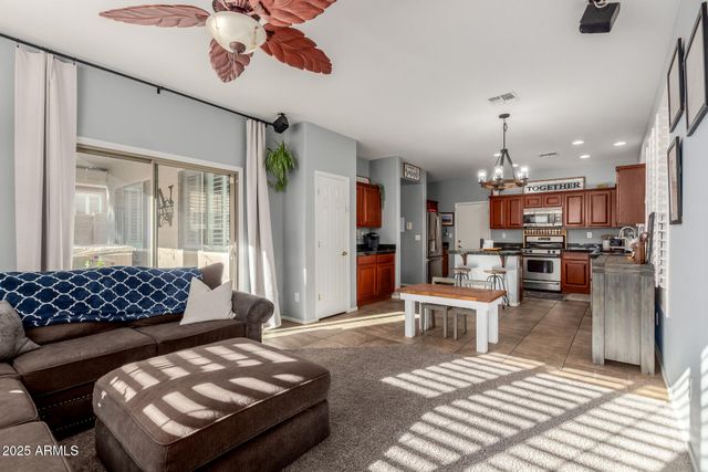 3739 W MEMORIAL Drive, Phoenix, AZ 85086