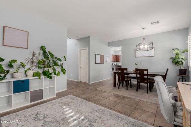 3739 W MEMORIAL Drive, Phoenix, AZ 85086