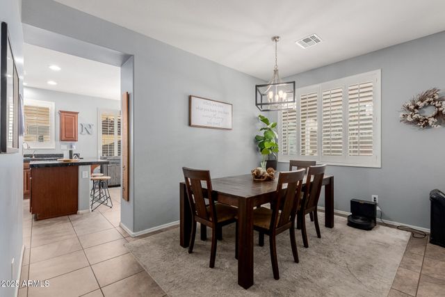 3739 W MEMORIAL Drive, Phoenix, AZ 85086