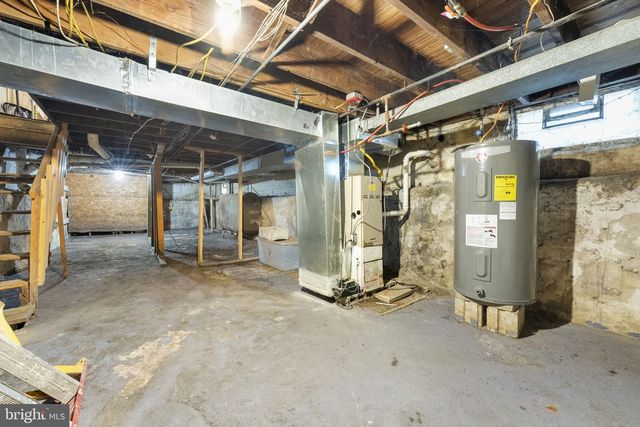 2209 W 3RD ST, Chester, PA 19013