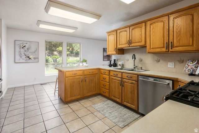 1360 N NOLA DR, Centerville, UT 84014