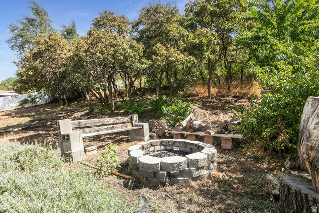 1360 N NOLA DR, Centerville, UT 84014