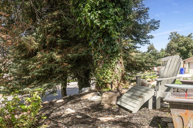 1360 N NOLA DR, Centerville, UT 84014